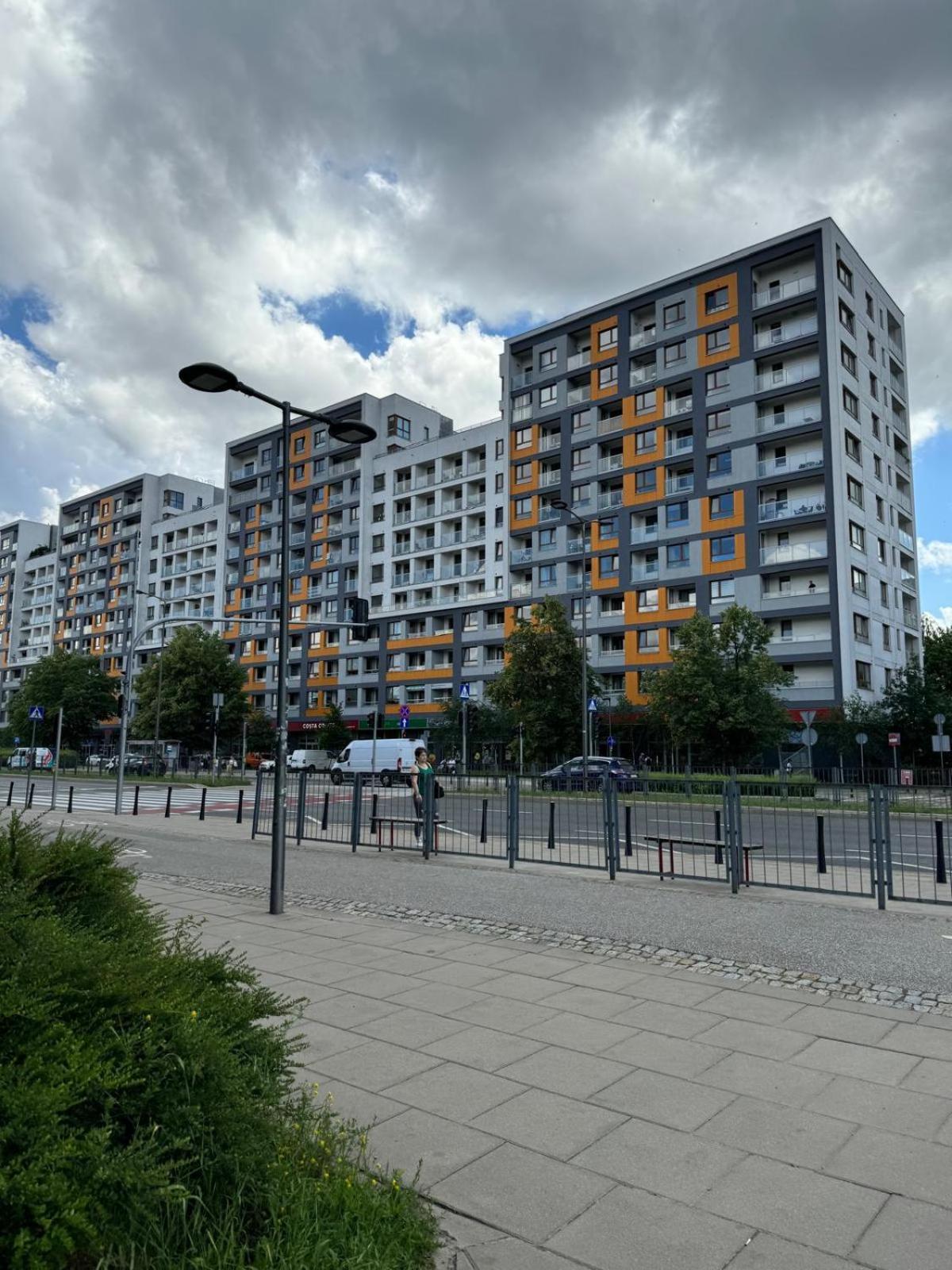 Apartment Metro Slodowiec Free Parking Varsóvia Exterior foto